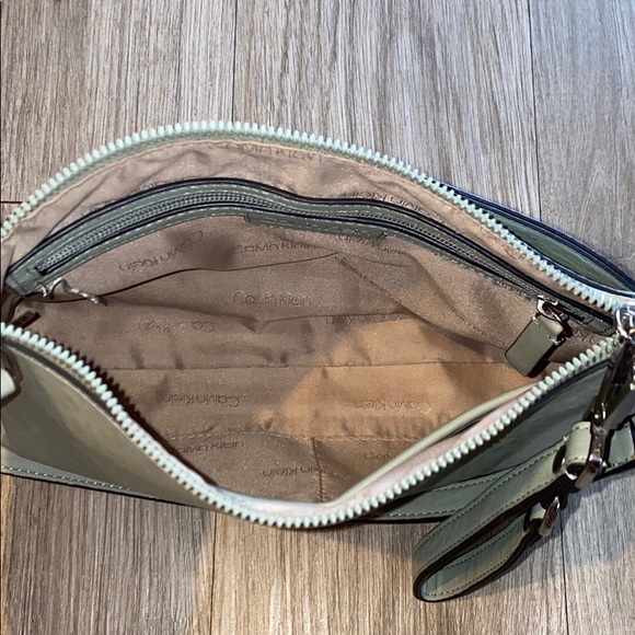 Calvin Klein Purse - Picture 4 of 7